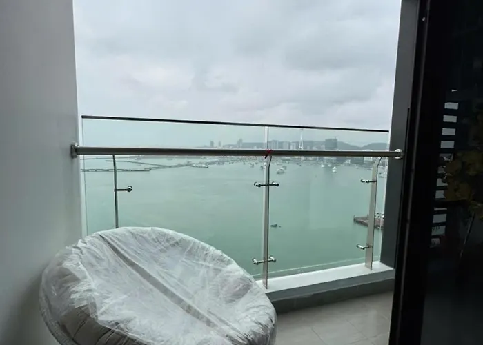 Khách sạn Sapphire 4*