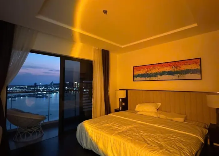 Khách sạn Sapphire