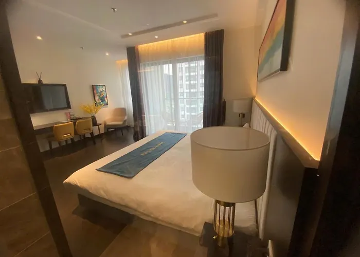 Khách sạn Sapphire Hạ Long